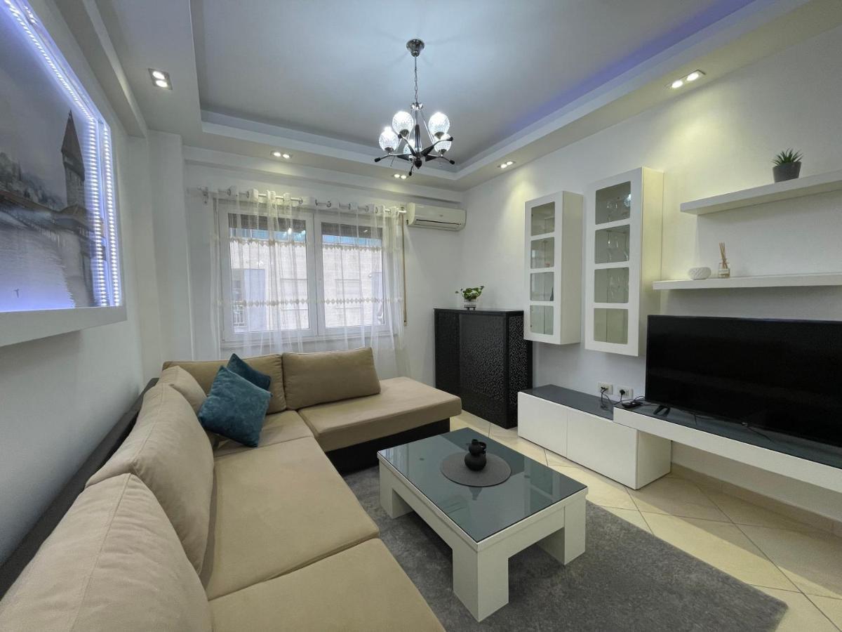 Tirana New Bazaar-Apartment 2 Kültér fotó