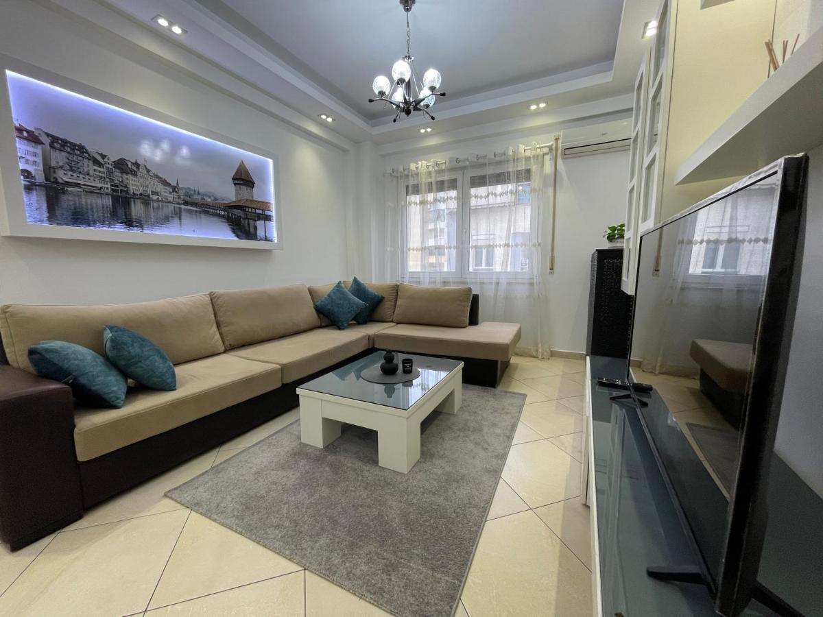 Tirana New Bazaar-Apartment 2 Kültér fotó