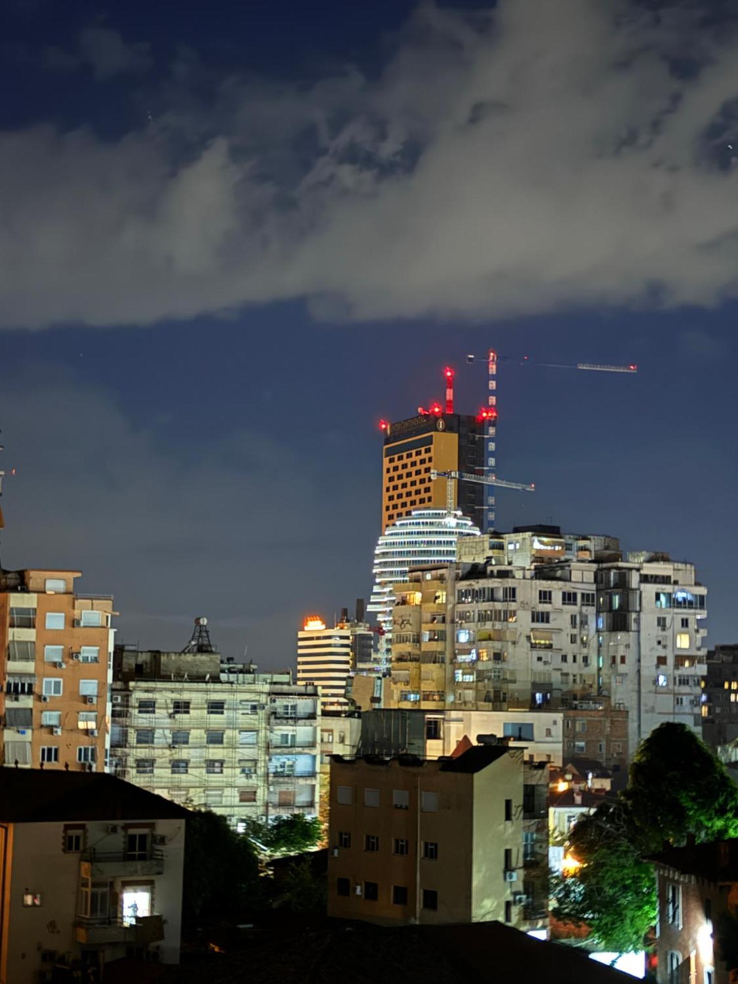 Tirana New Bazaar-Apartment 2 Kültér fotó